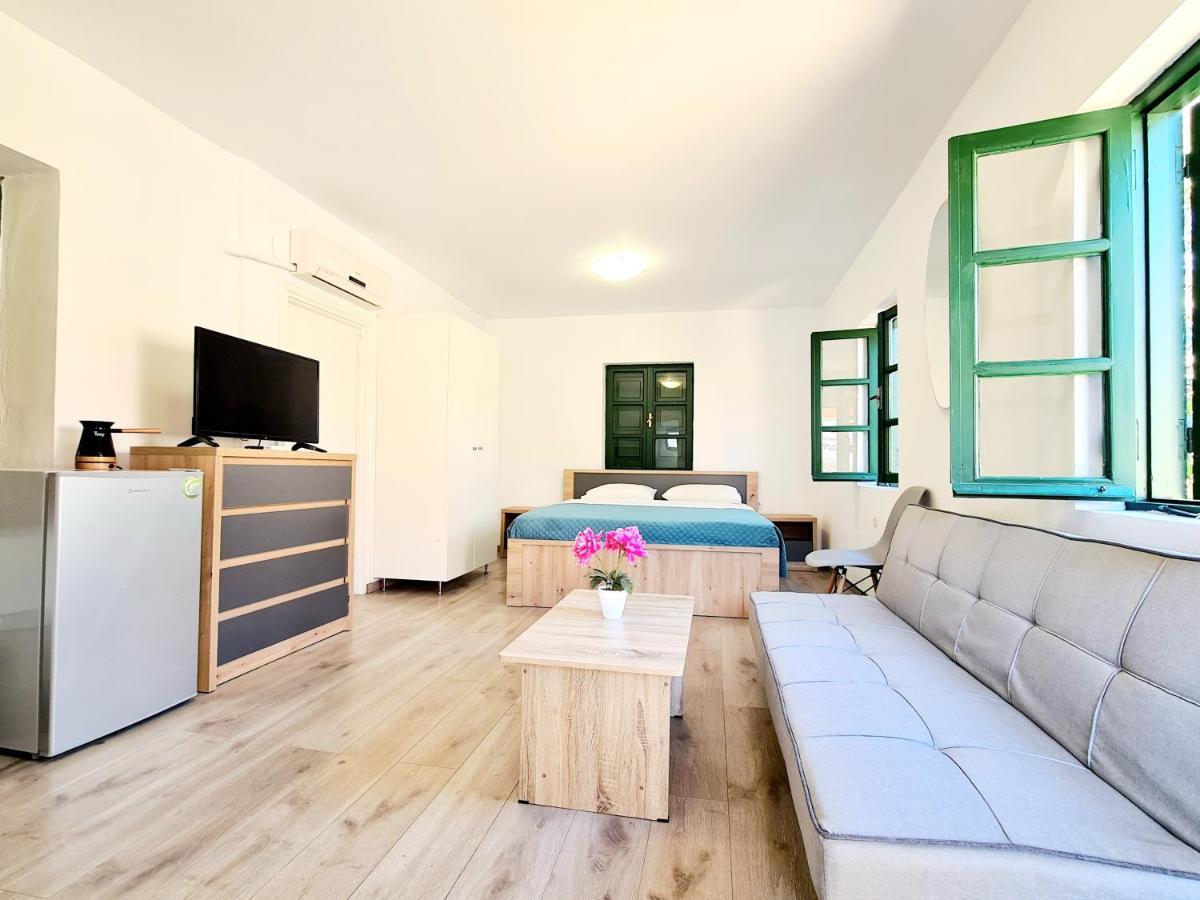 Piccolo Modern Suites Old Town Rhodes City Extérieur photo