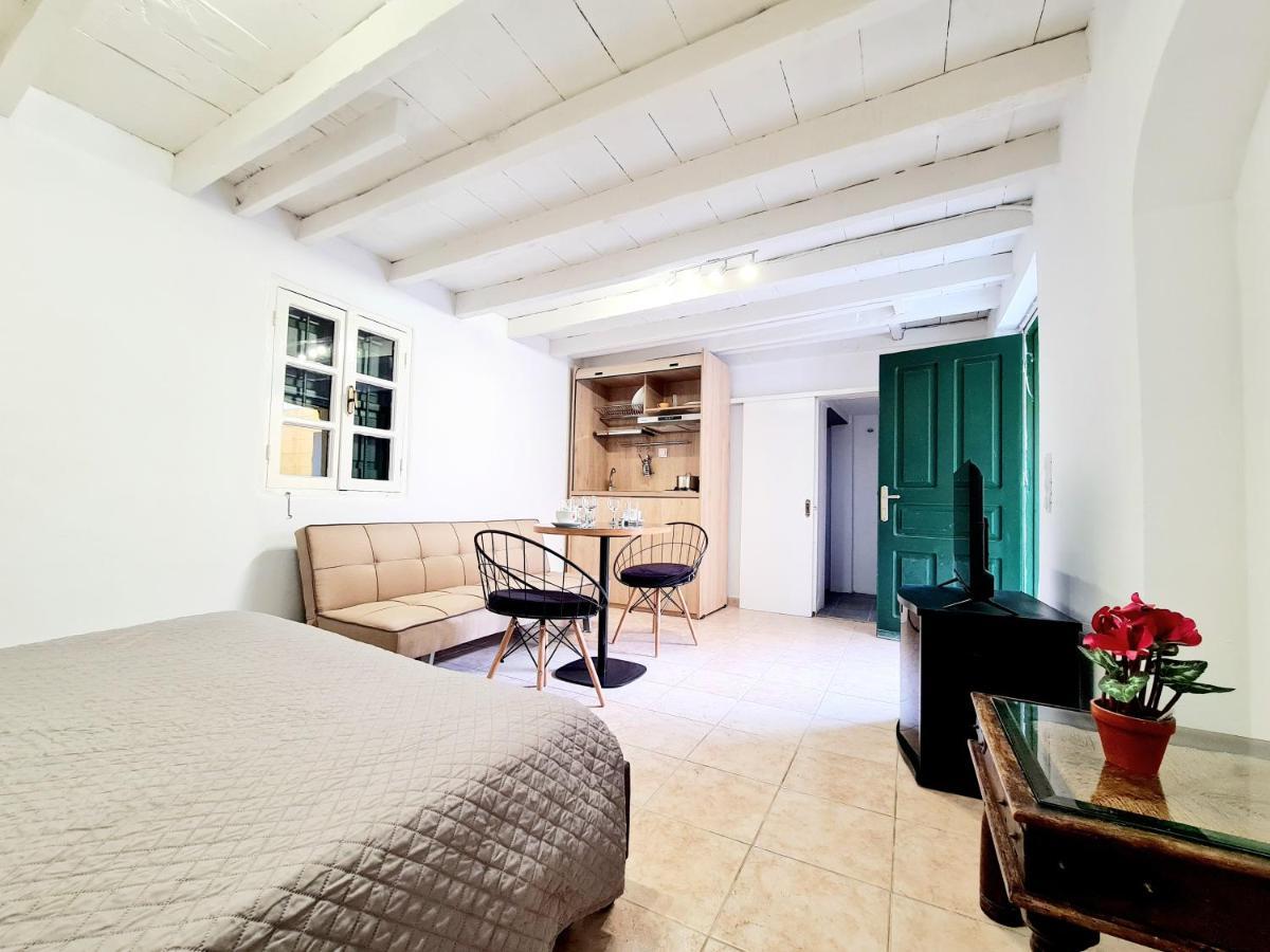 Piccolo Modern Suites Old Town Rhodes City Extérieur photo