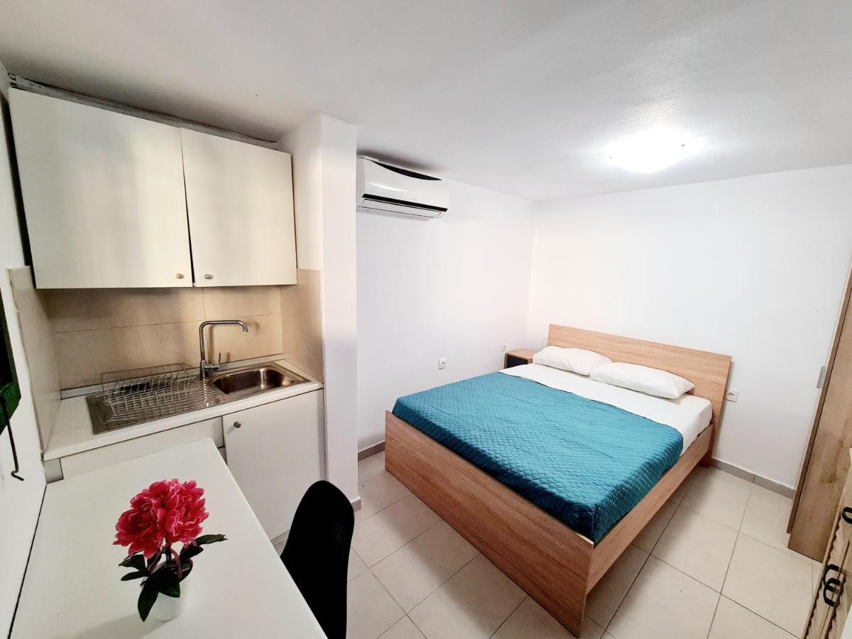Piccolo Modern Suites Old Town Rhodes City Extérieur photo