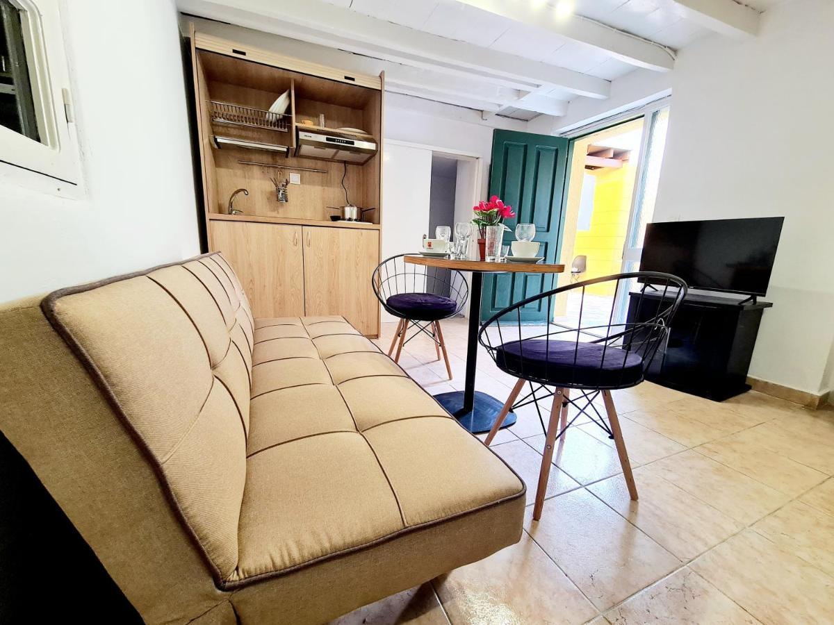 Piccolo Modern Suites Old Town Rhodes City Extérieur photo