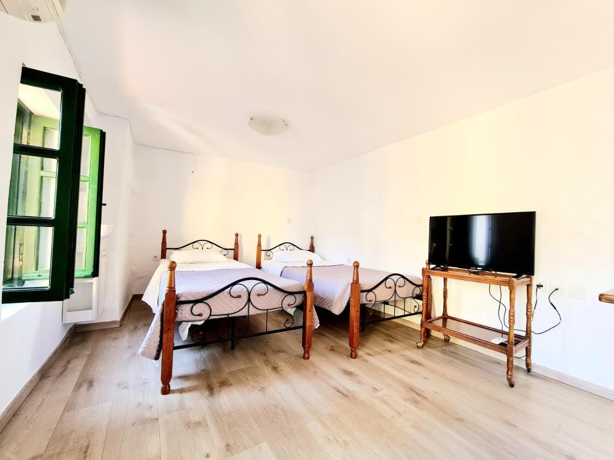 Piccolo Modern Suites Old Town Rhodes City Extérieur photo